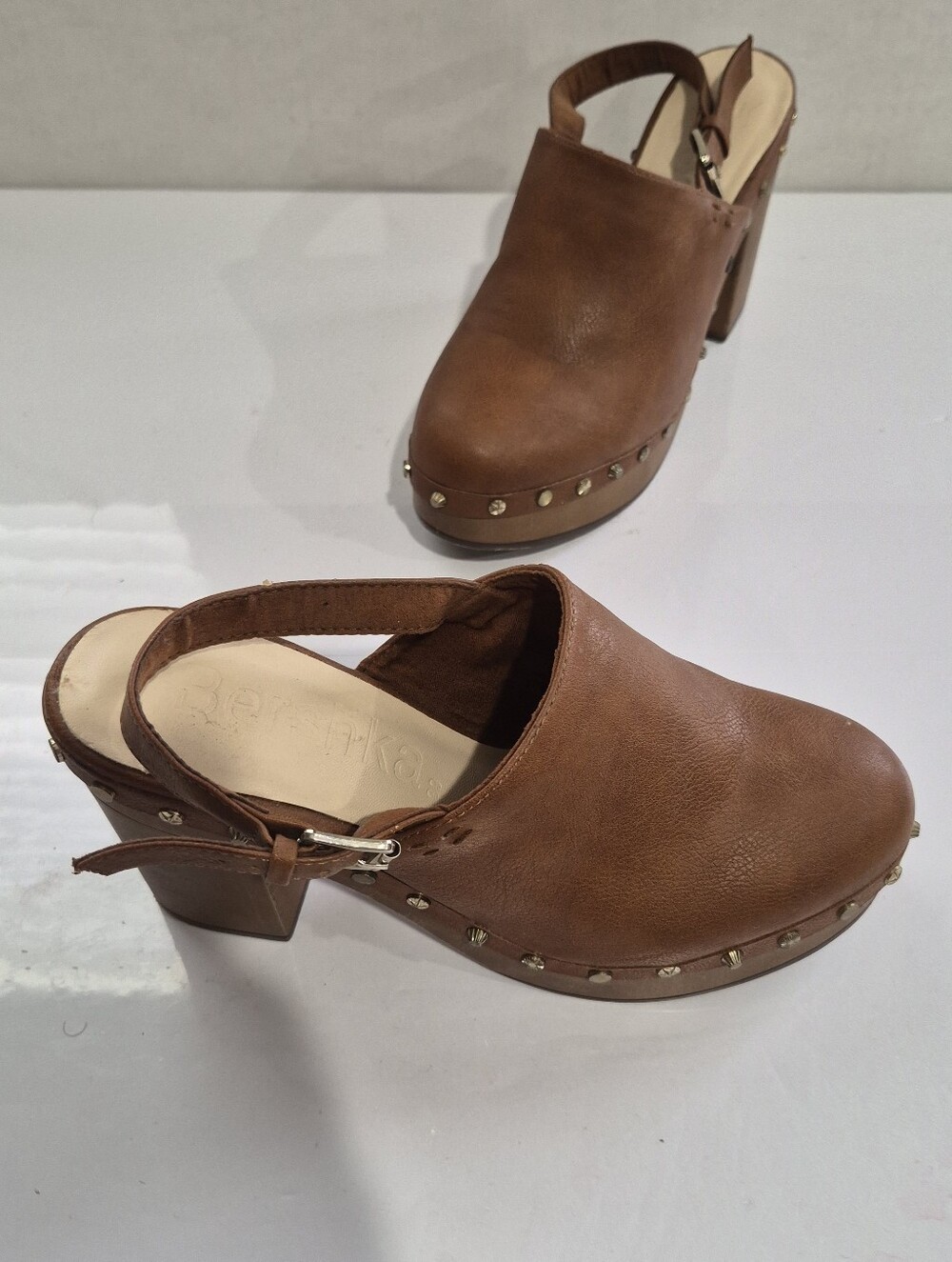 Bershka Women's Tan Leather Stud-Trim Slingback Clogs Size 39